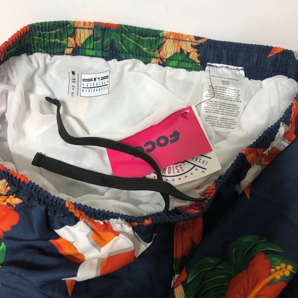 NWT Houston Astros Swim Trunks for Men
Size Medium - Picture 8 of 16